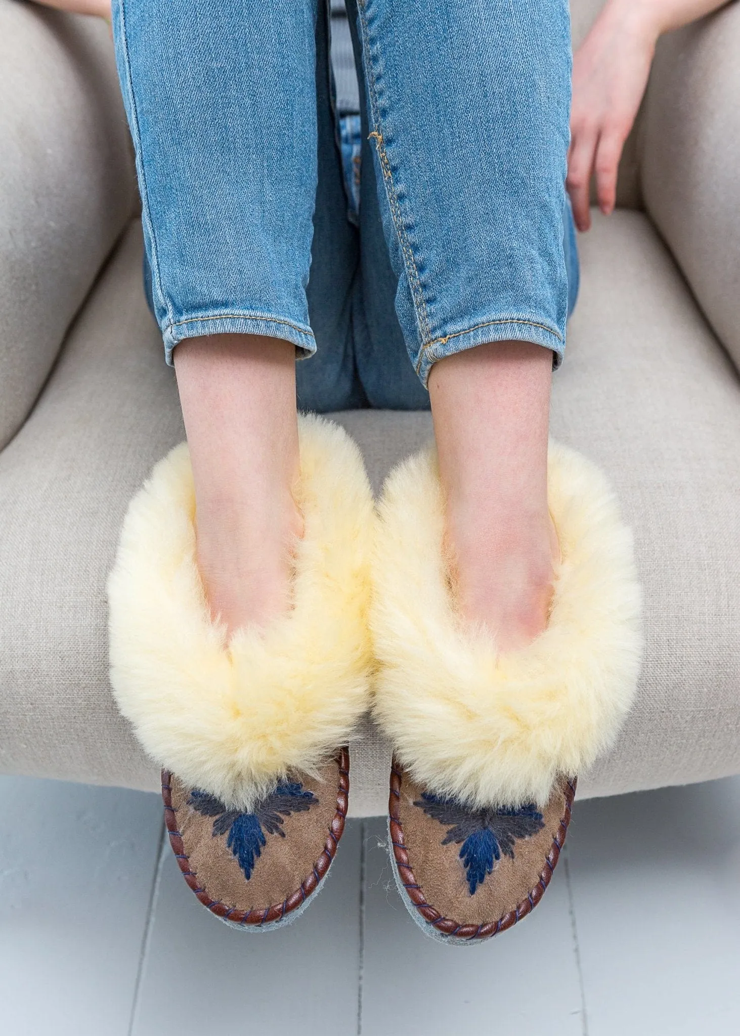 Children's Sheepskin Moccasins – Midnight