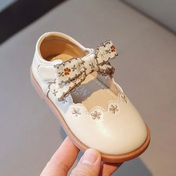 Embroidered Floral Bow Princess Shoes