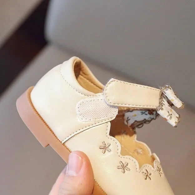 Embroidered Floral Bow Princess Shoes