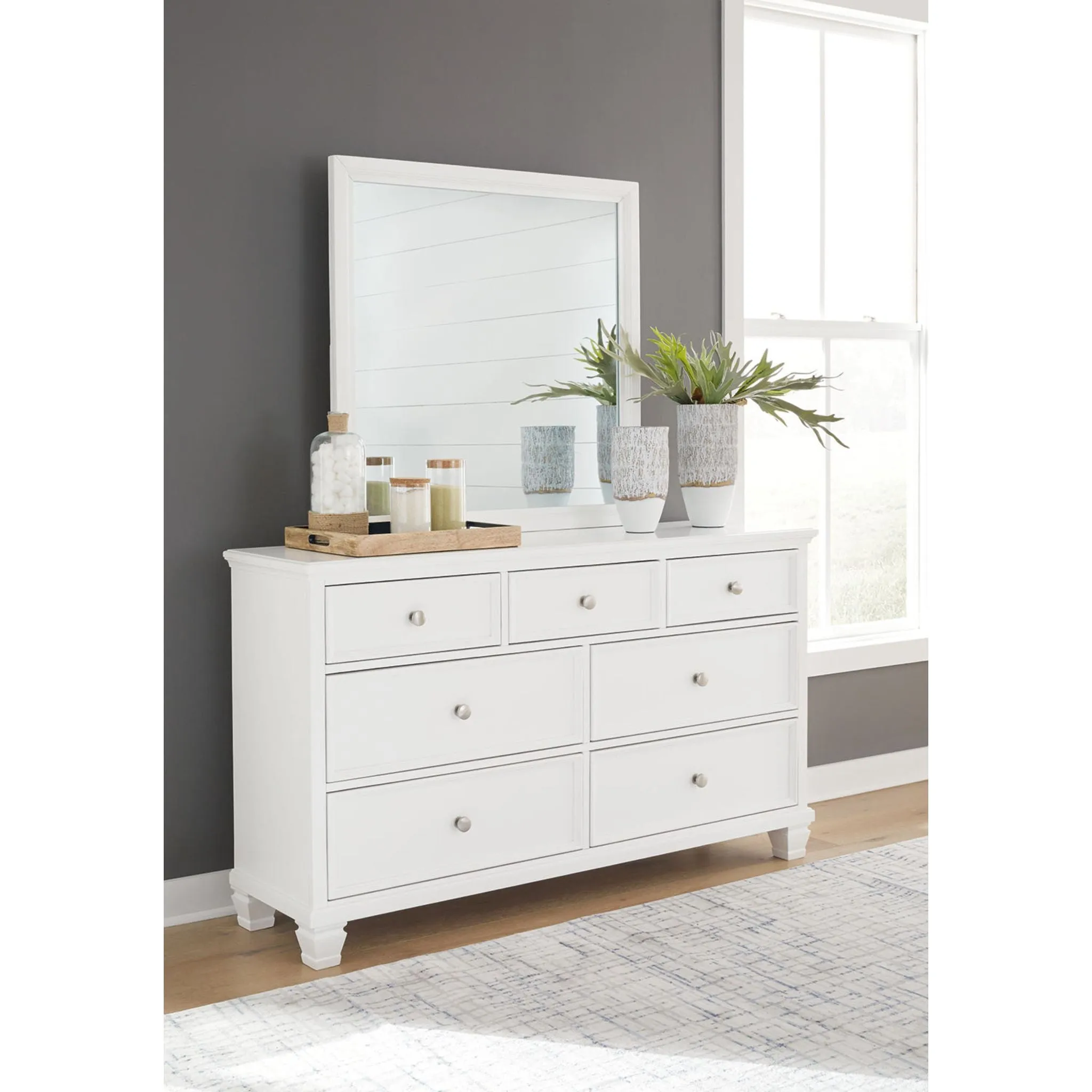 Fortman 5 Piece Panel Bedroom