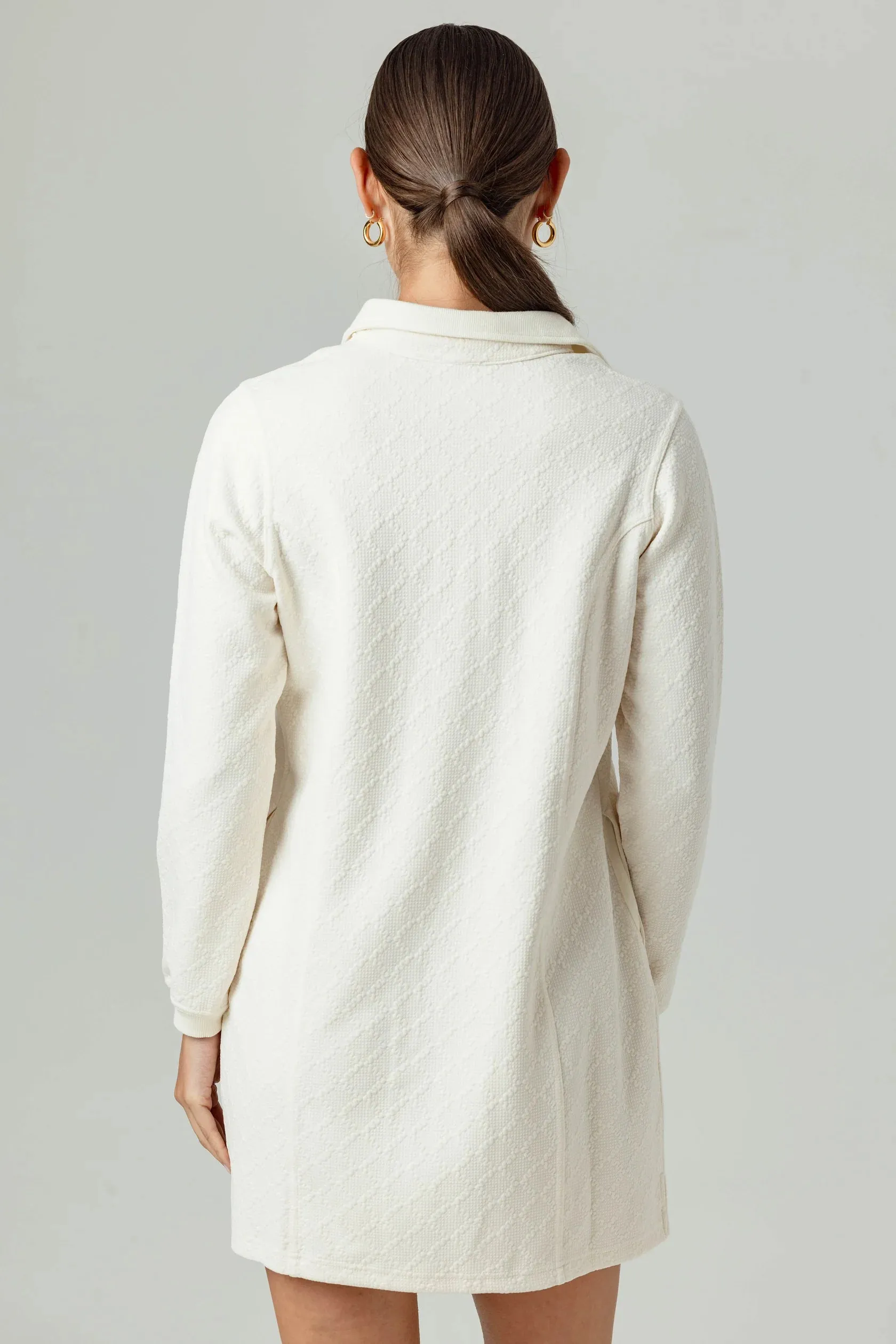 Su169 Textured Knit Dress