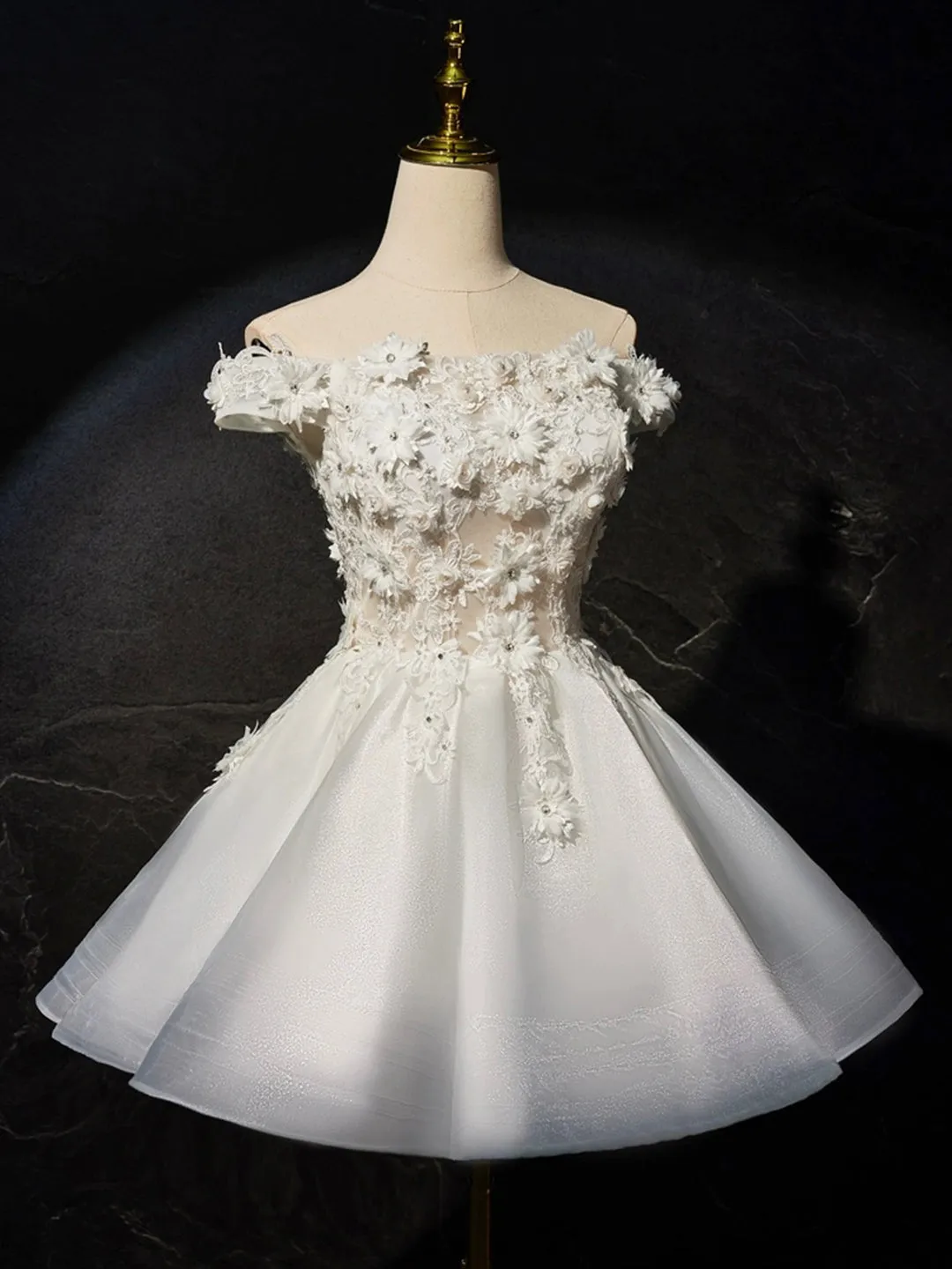 White Flowers Lace Short Prom Dress Lovely A-Line Evening Party Dress